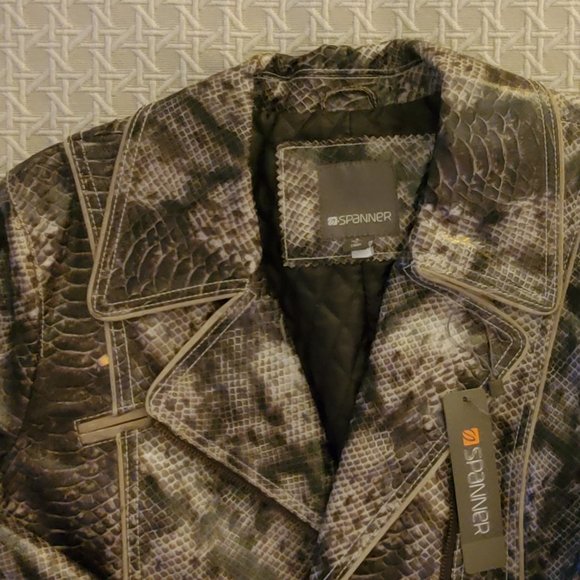 Awesome - New Condition Spanner Vinyl Jacket - Picture 2 of 9